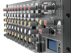 RM-1422FX USB Rack-Mixer