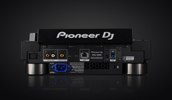 Pioneer DJ CDJ-3000 Flaggschiff-DJ Multiplayer